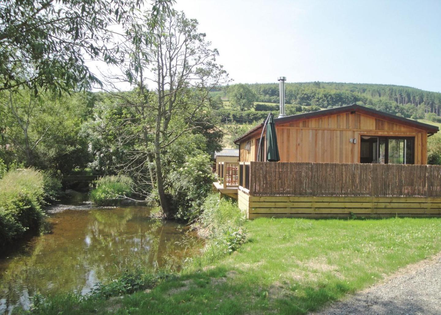 Clun Valley Lodges Clunton Eksteriør billede